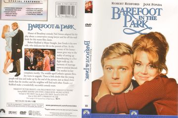 Thumbnail - BAREFOOT IN THE PARK