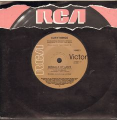 Eurythmics - Miracle Of Love/missionary Man (live)