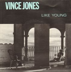 Thumbnail - JONES,Vince