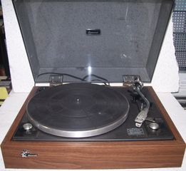 Thumbnail - TURNTABLE