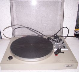 Thumbnail - TURNTABLE