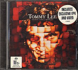 Thumbnail - LEE,Tommy