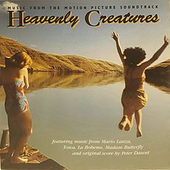 Thumbnail - HEAVENLY CREATURES